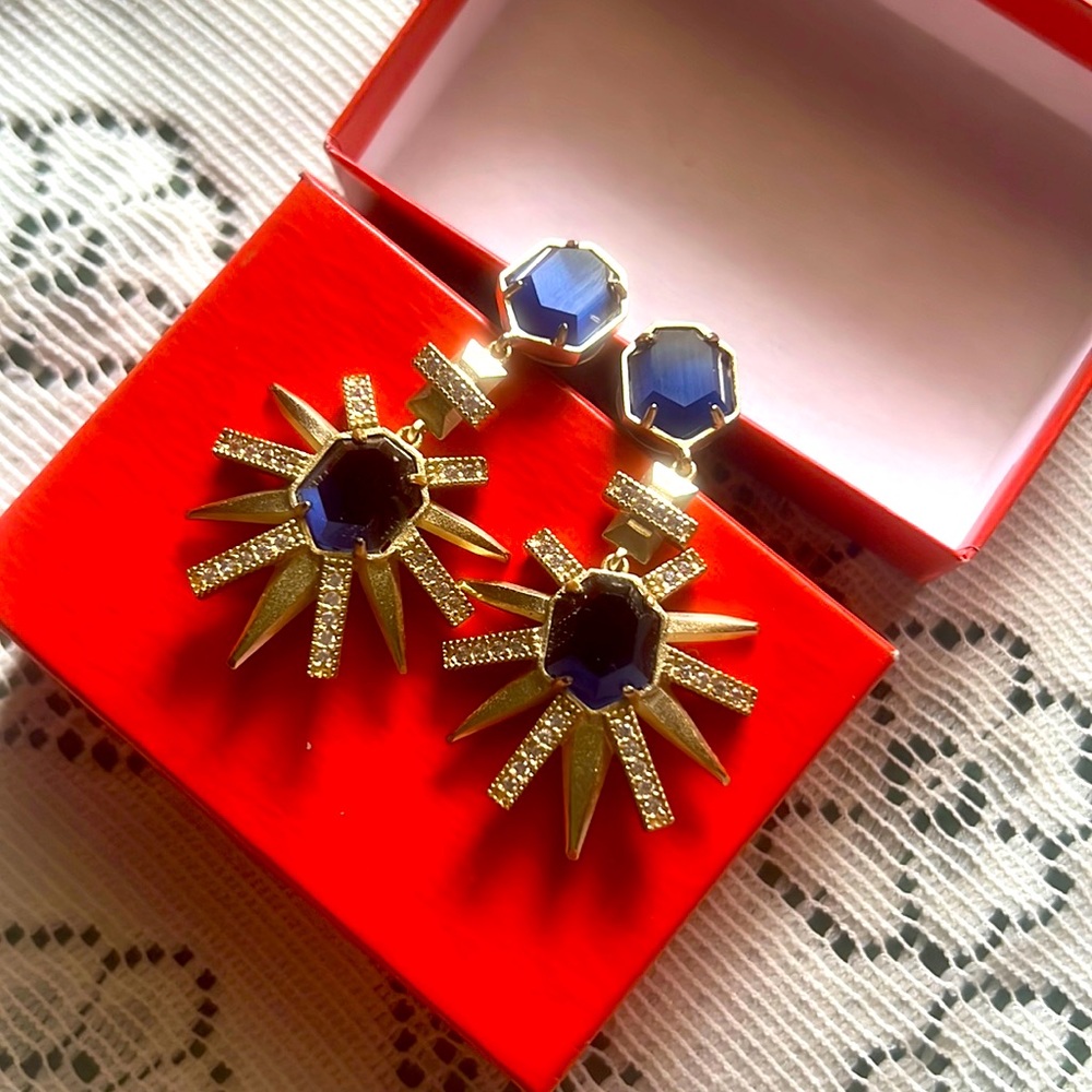 Kendra Scott: ::Blue and Gold Allie Earrings